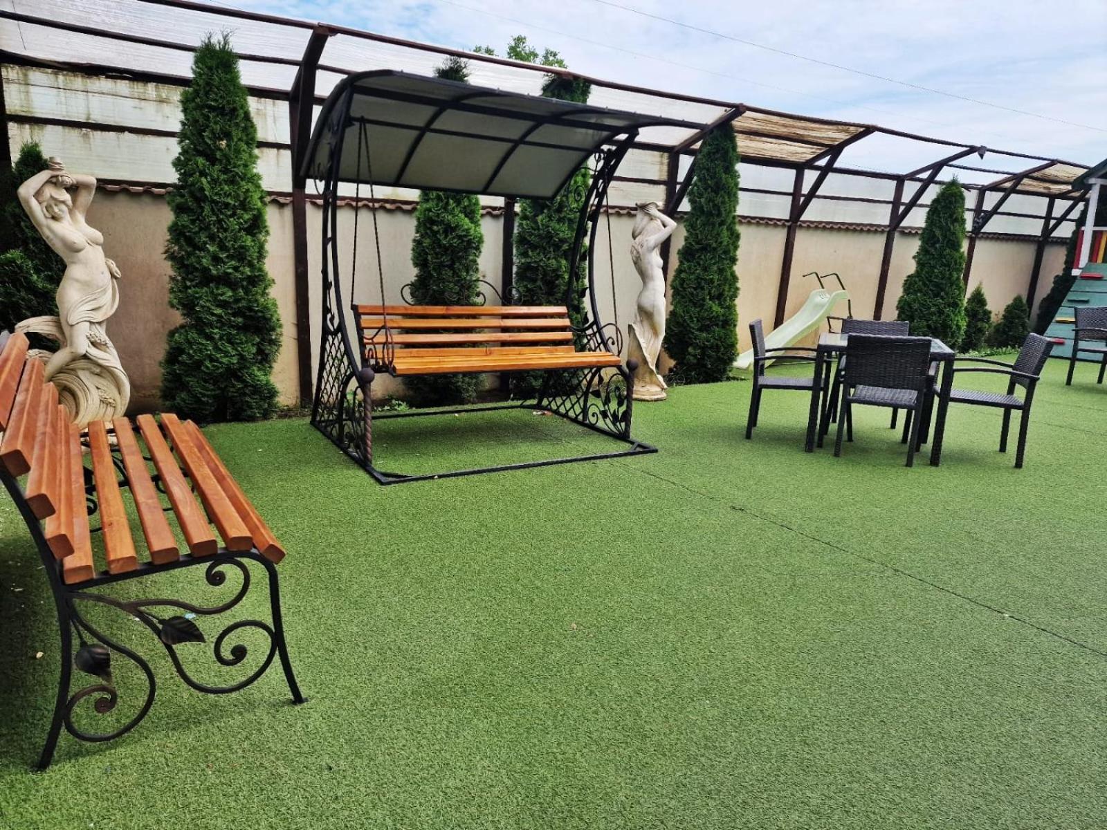Hotel Coral Valea Lupului  Екстер'єр фото